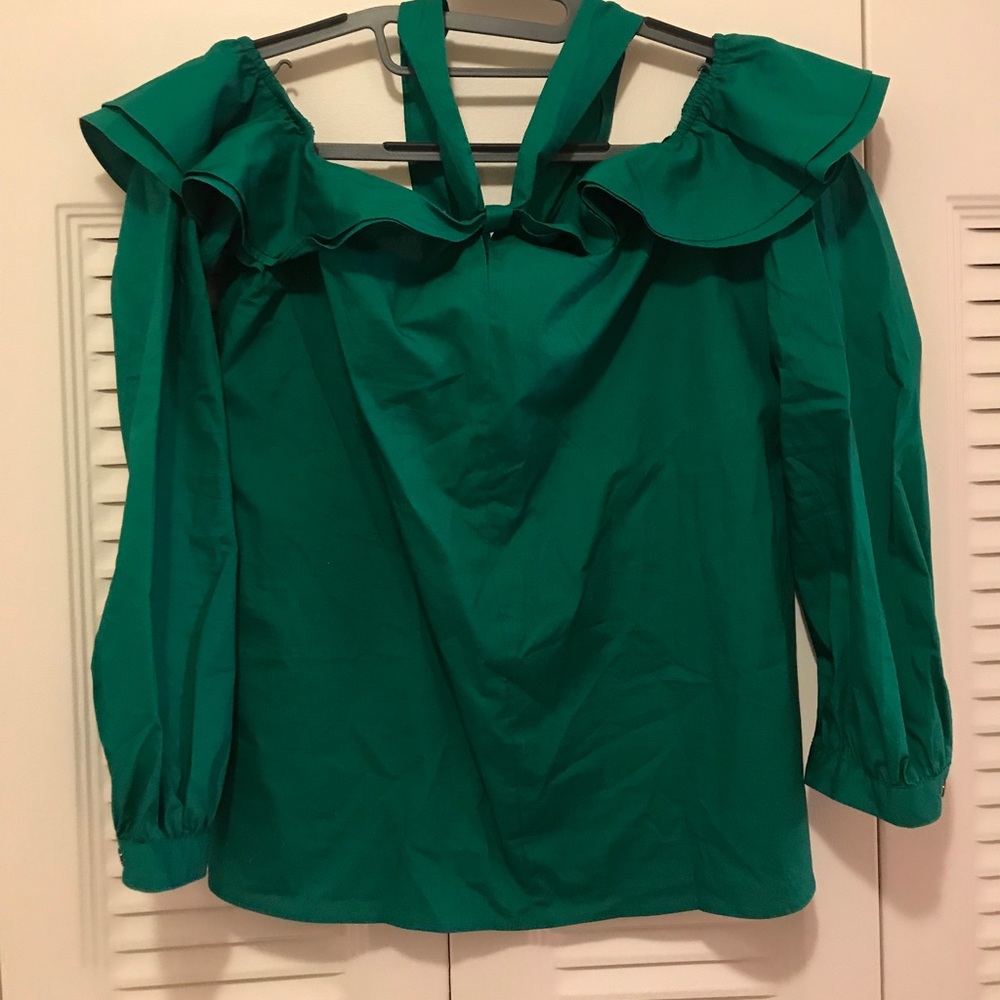 NWT 2018 Jcrew Green Off Shoulder top size 6 T